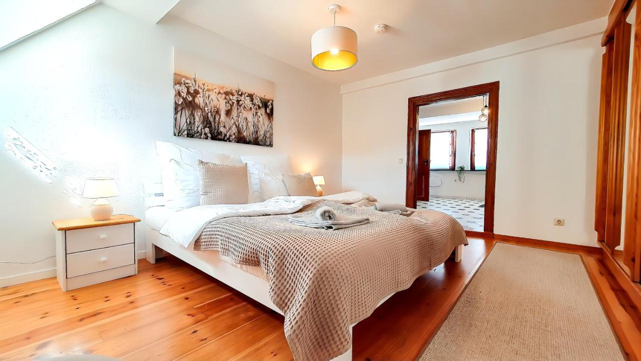 Romantic-Apartment - Altbauflair Mit Dachterrasse & Waldblick, Maisonette, 80M2 Annweiler am Trifels Extérieur photo